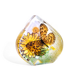 Real Butterfly & Flowers in Tear Drop Resin Paperweight – Desktop Decoration (2.5” x 2.5” x 1.5”)